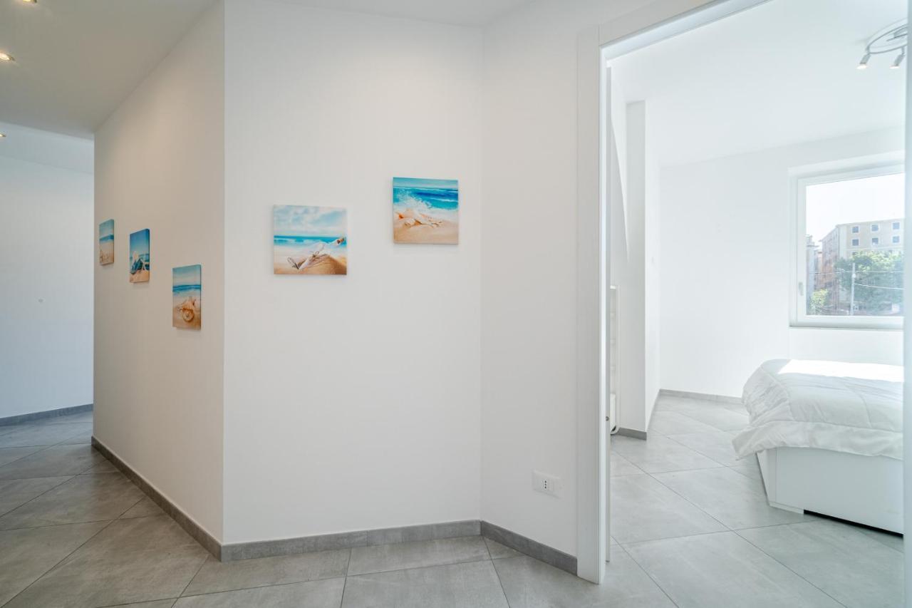 New!central Apt 5 Min Walk From The Metro Brignole Genua